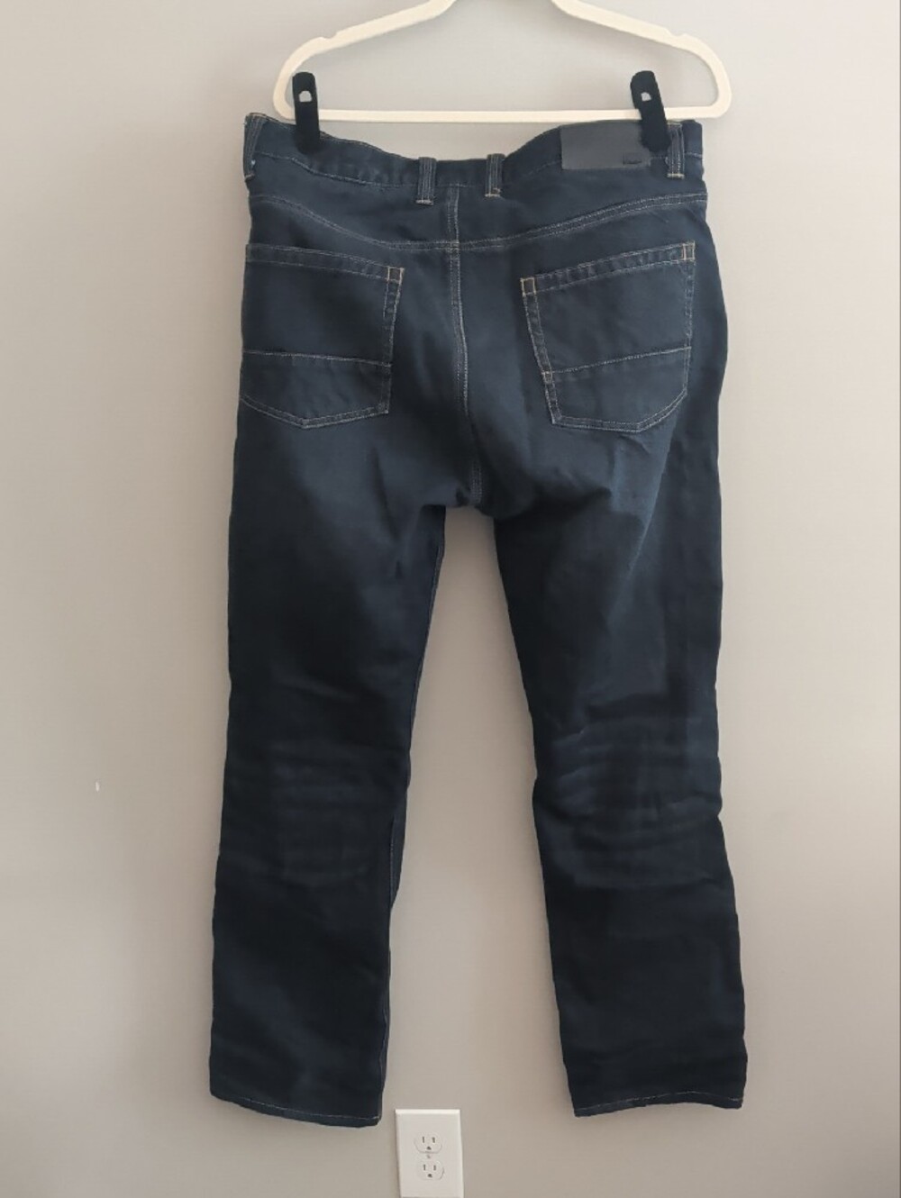 Protective Riding Classic Straight-Leg Jeans With Padding - Picture 2 of 5